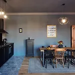 La Petite Histoire Gites-appartements 公寓 阿特